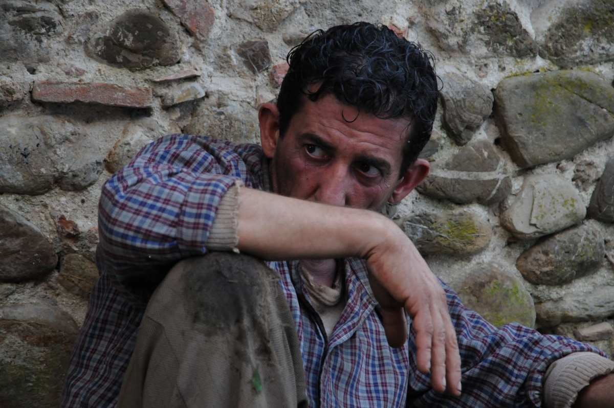 Кадры из Тот, кто придет (2009)