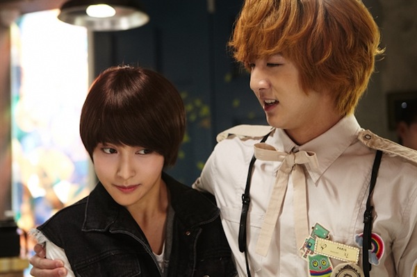 Маникюрный салон «Париж» (2013)