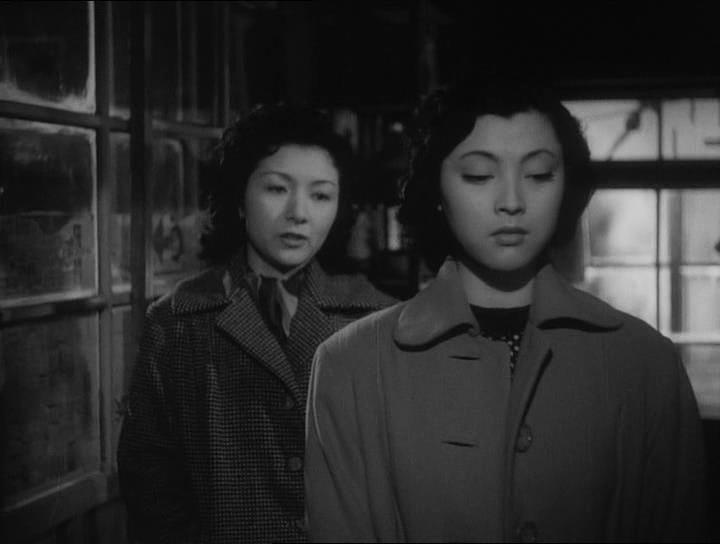 Кадры из Плывущие облака (1955)