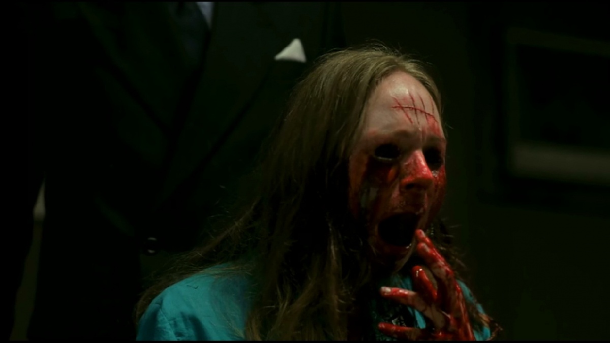 Кадры из Корпорация Редда (2012)