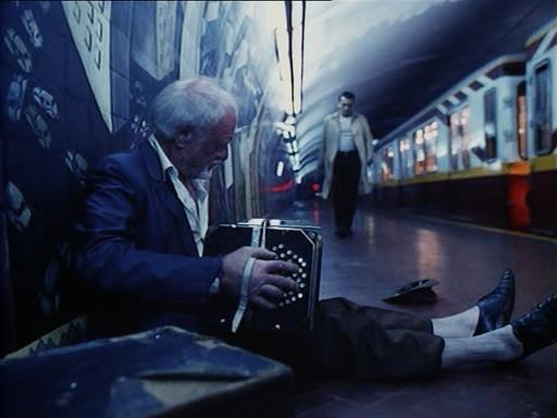 Кадры из Мебиус (1996)