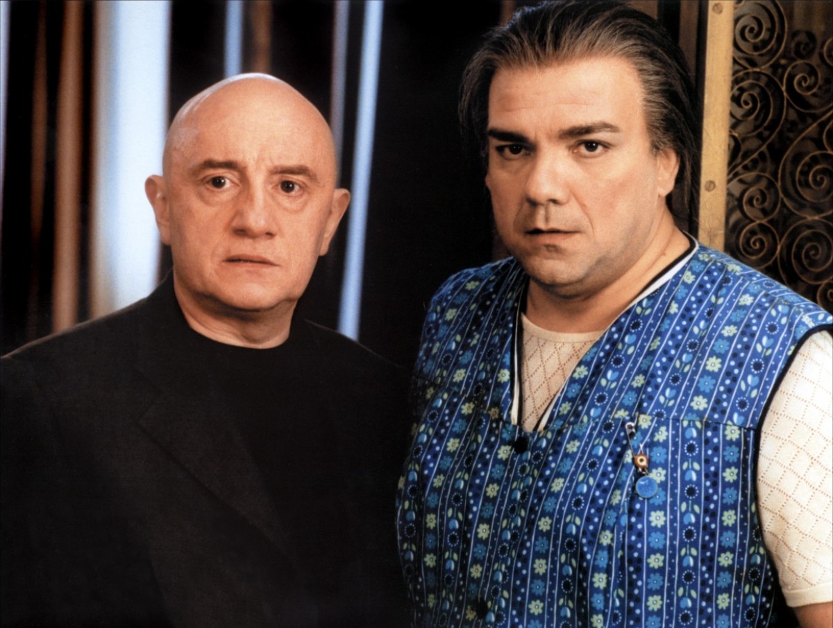 Кадры из Мадам Эдуар и инспектор Леон (2004)