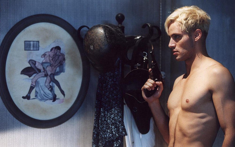 Кадры из Черный ангел (2002)