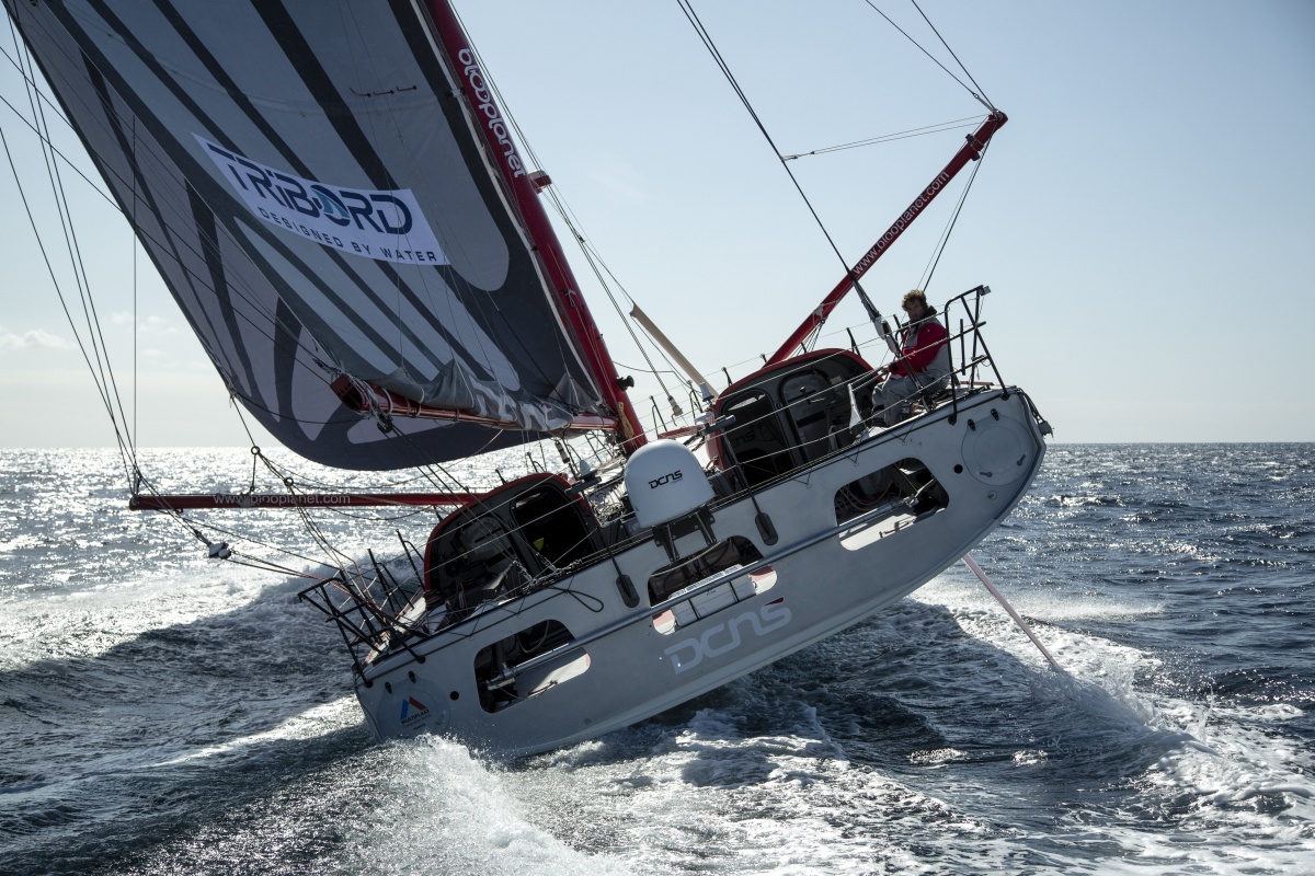 Кадры из Одиночка (2013)