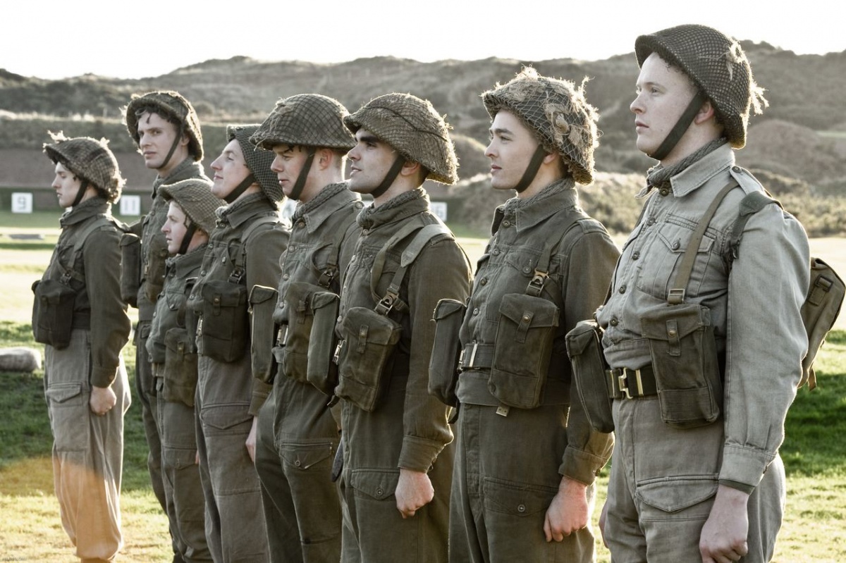 Рядовые (2013)