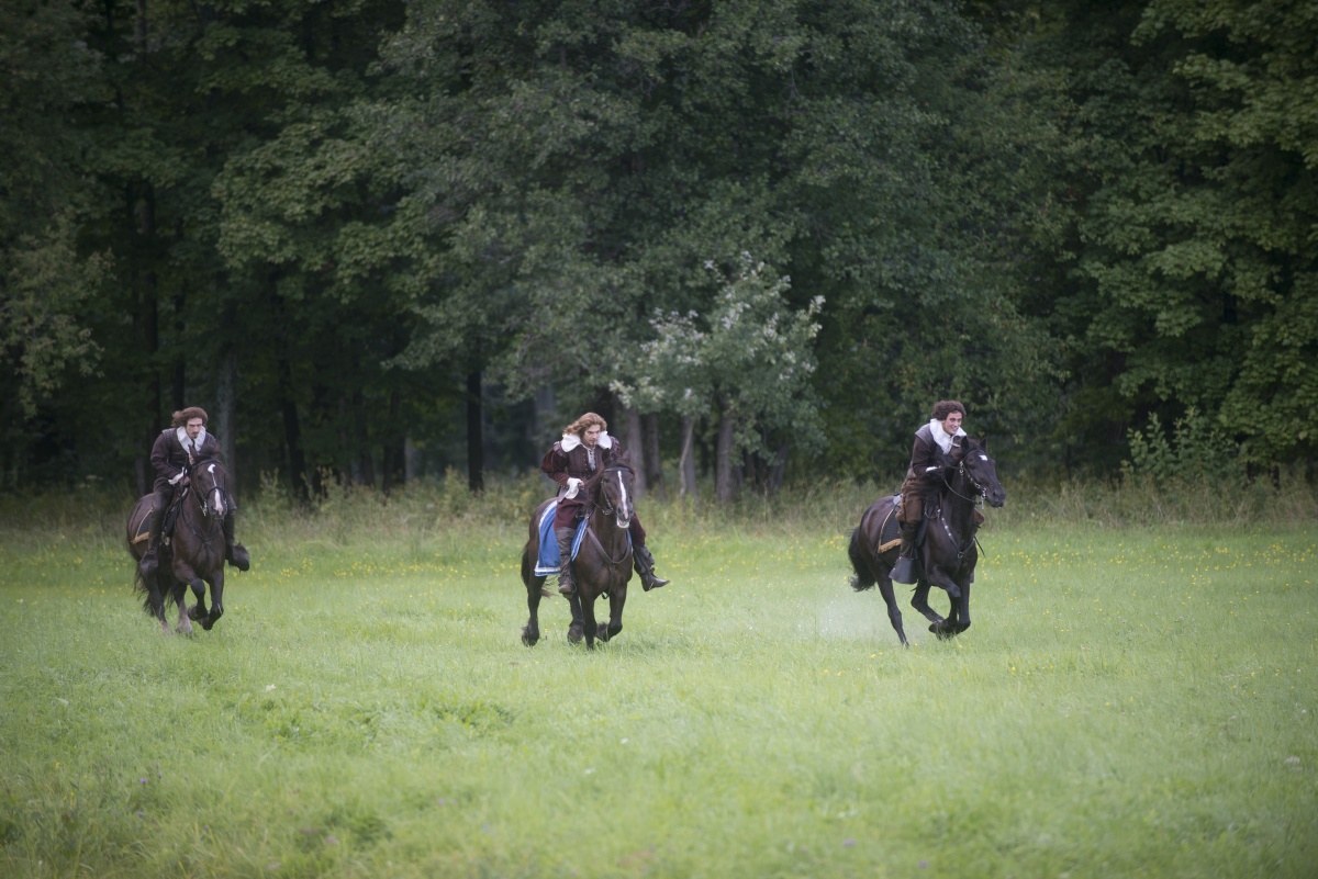 Три мушкетера (2013)