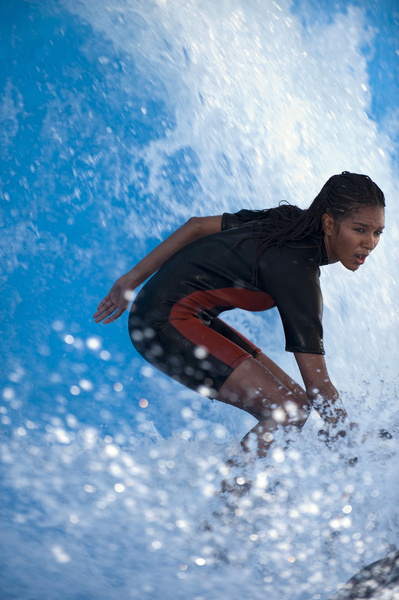 Кадры из Голубая волна 2 (2011)