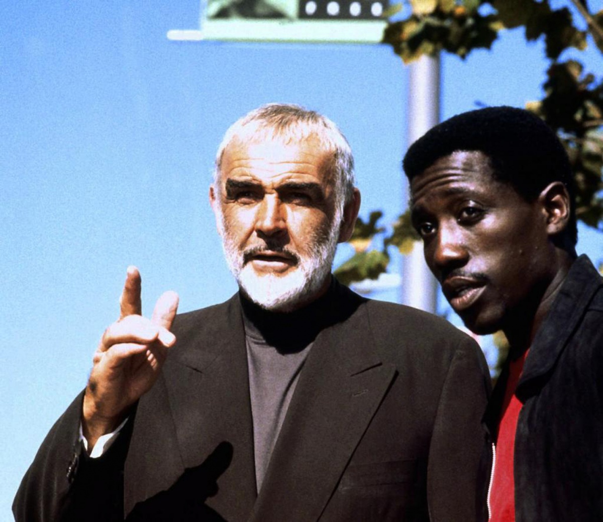 Кадры из Восходящее солнце (1993)