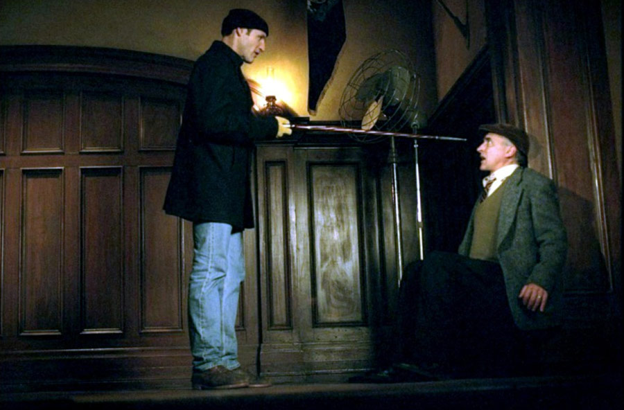 Кадры из Буря столетия (1999)