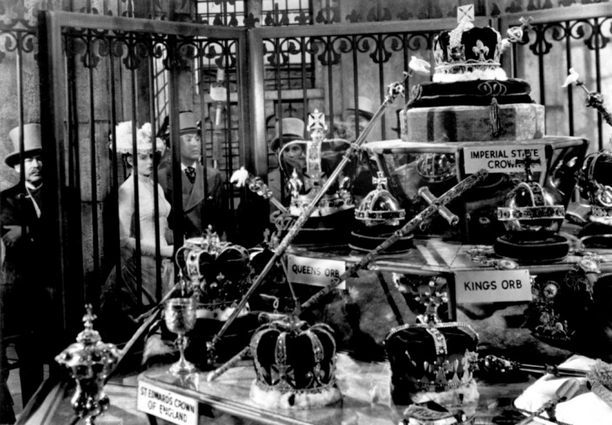 Кадры из Газовый свет (1944)