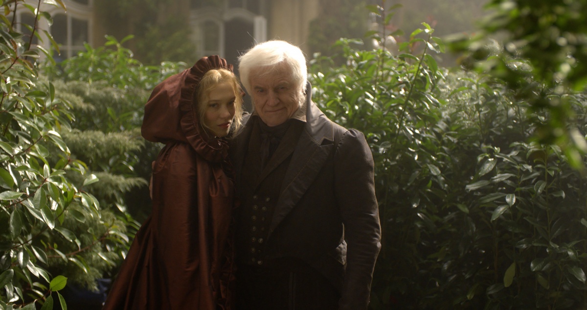 Красавица и чудовище (2014)