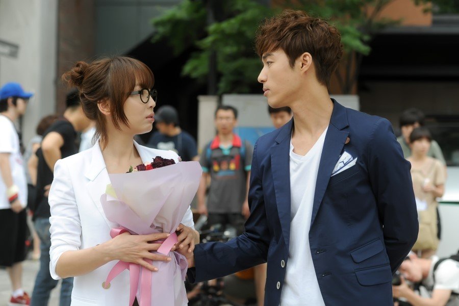 Кадры из Тысячный мужчина (2012)