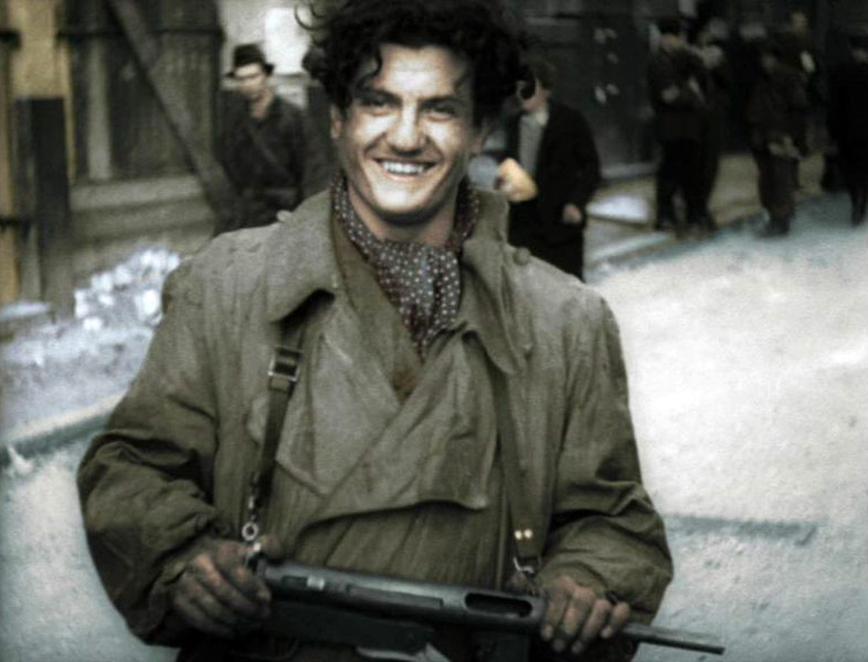 Кадры из Варшавское восстание (2014)