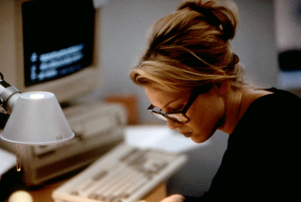 Кадры из Истинные ценности (1998)