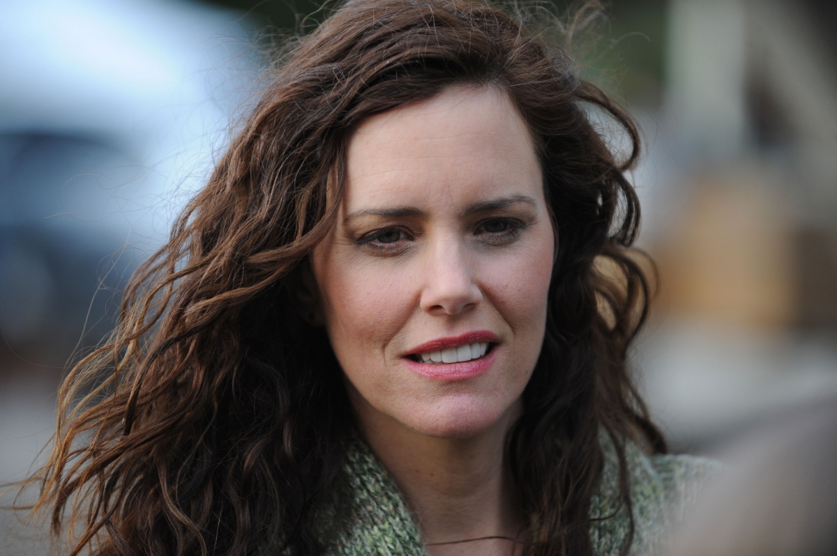 Кадры из Логово зверя (2014)