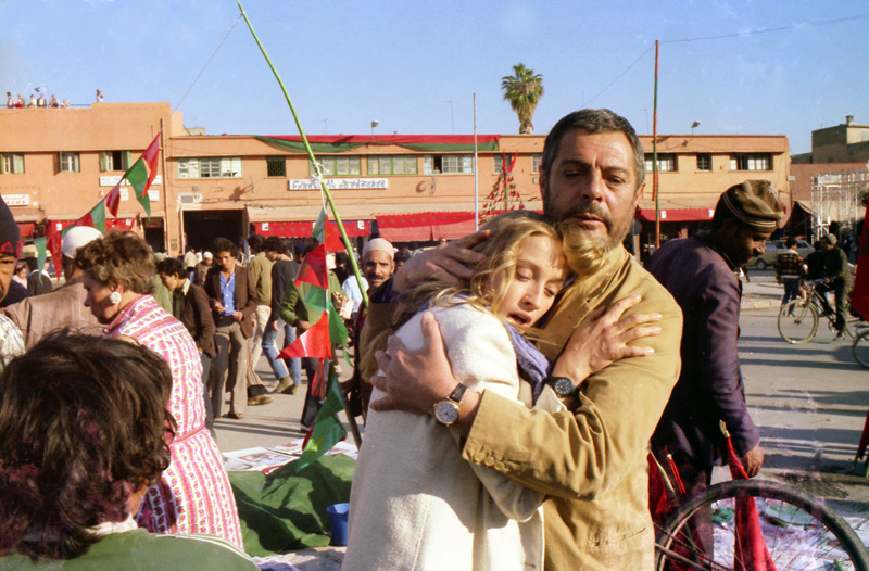 Кадры из По ту сторону двери (1982)