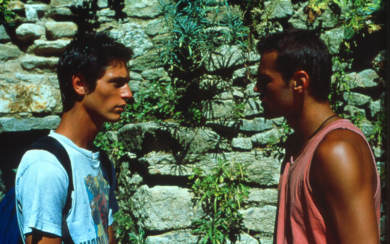 Почти ничего (2000)