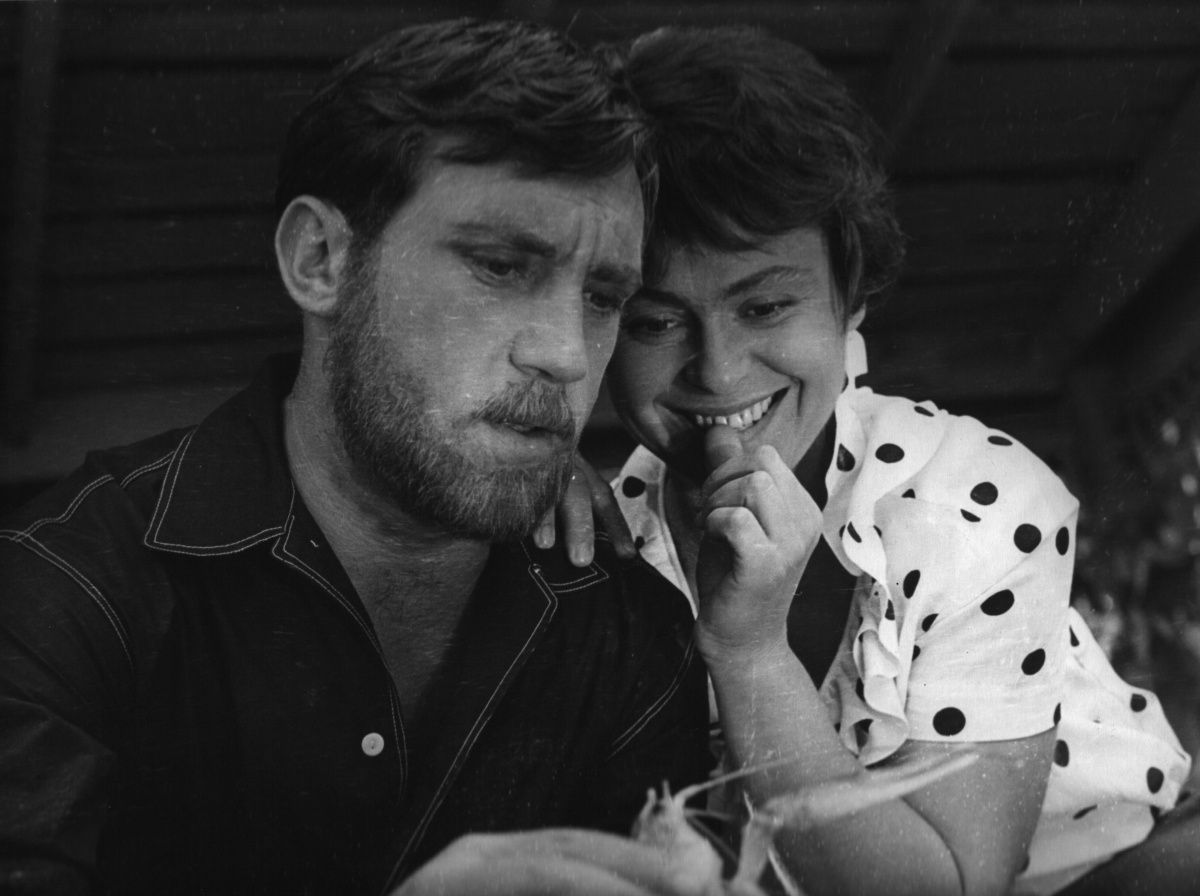 Кадры из Короткие встречи (1968)