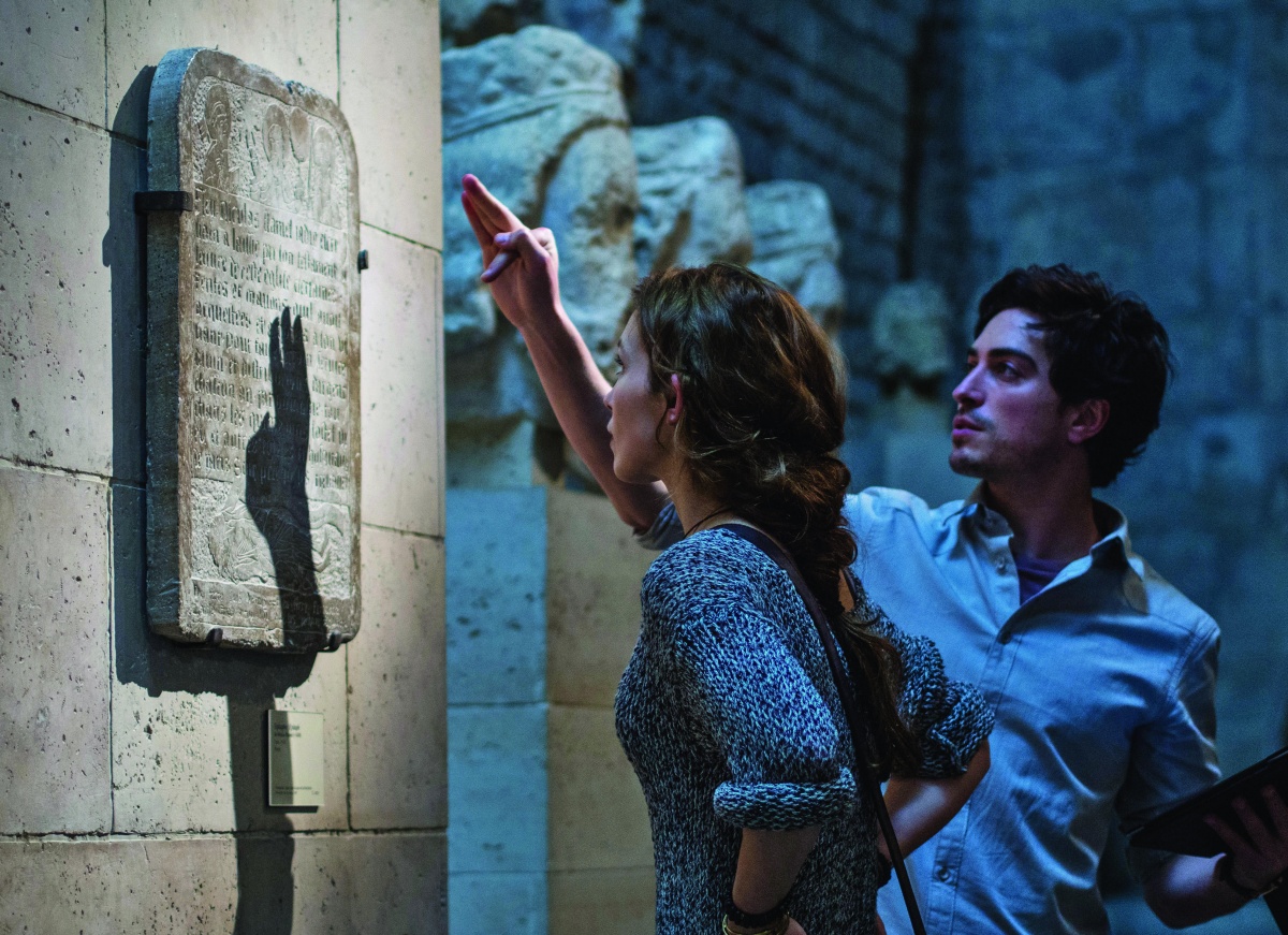 Кадры из Париж: Город мёртвых (2014)