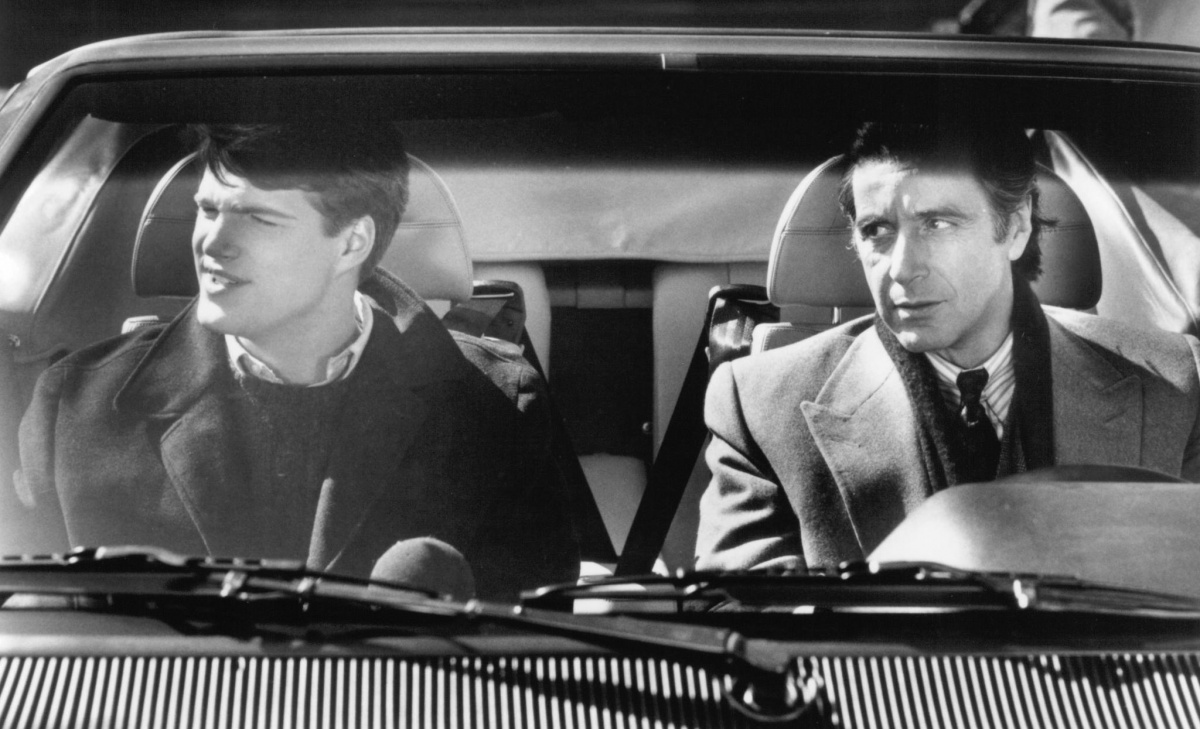 Кадры из Запах женщины (1992)