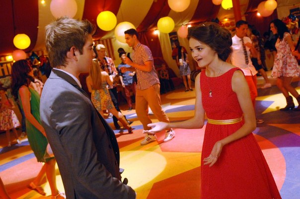 Кадры из Сглазили (2013)