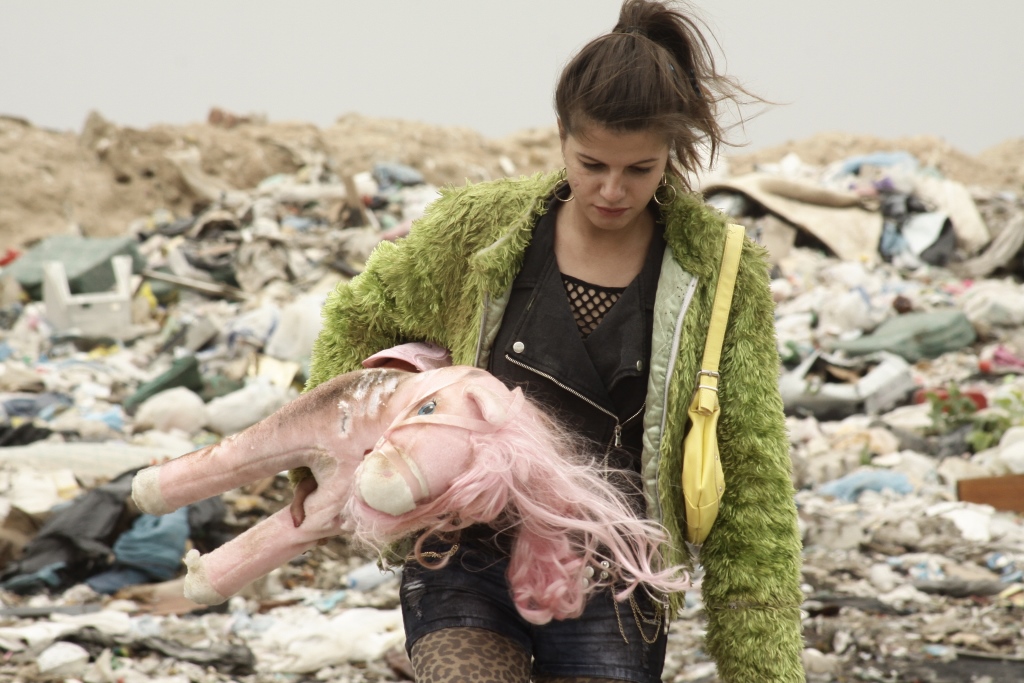 Кадры из На дне (2015)