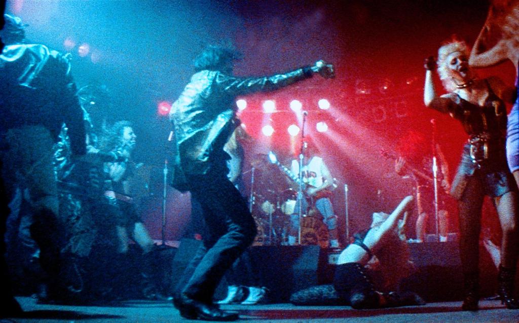 Дикие сердцем (1990)