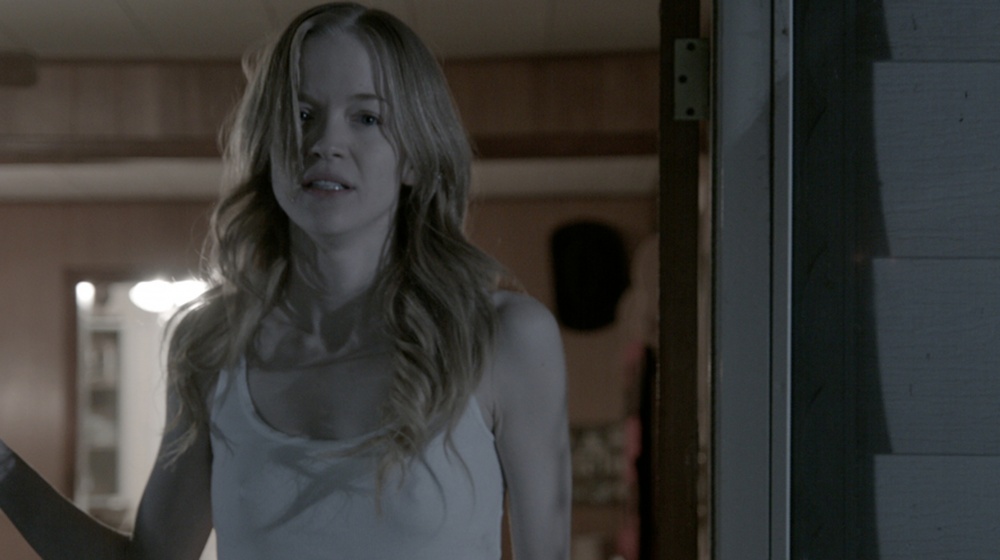 Кадры из Воскрешение оборотня (2014)