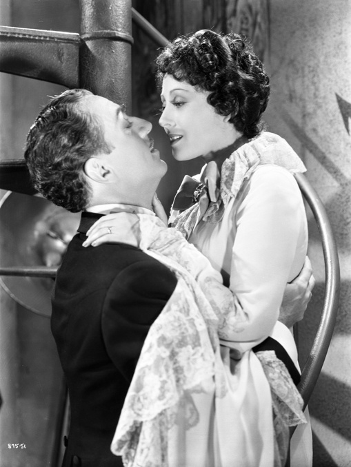 Кадры из Великий Зигфилд (1936)