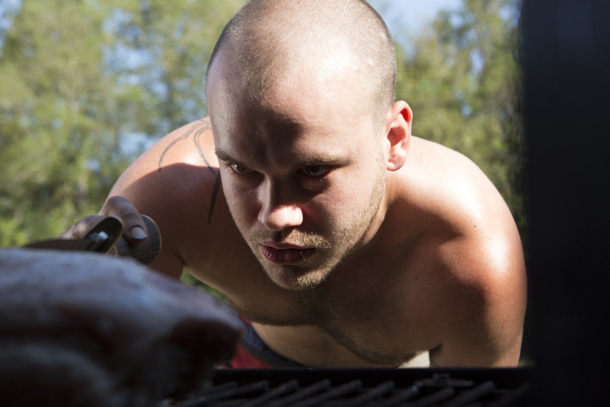 Кадры из Попал под раздачу (2014)