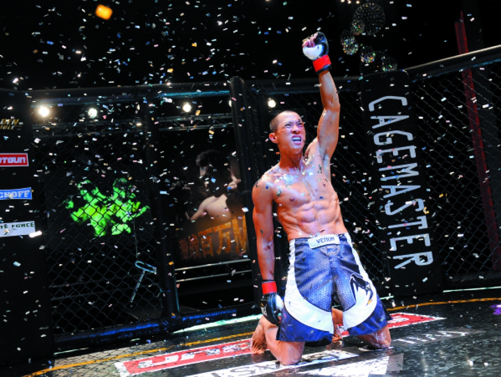 Кадры из ММА (2013)