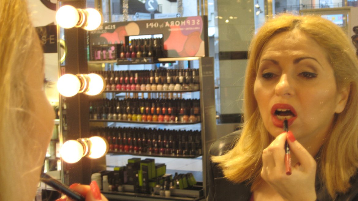 Кадры из Д'Агостино (2012)