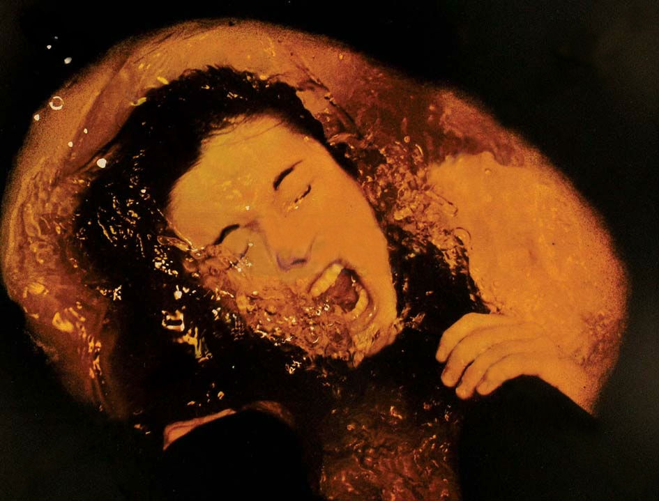 Кадры из Что они сделали с Соланж? (1972)