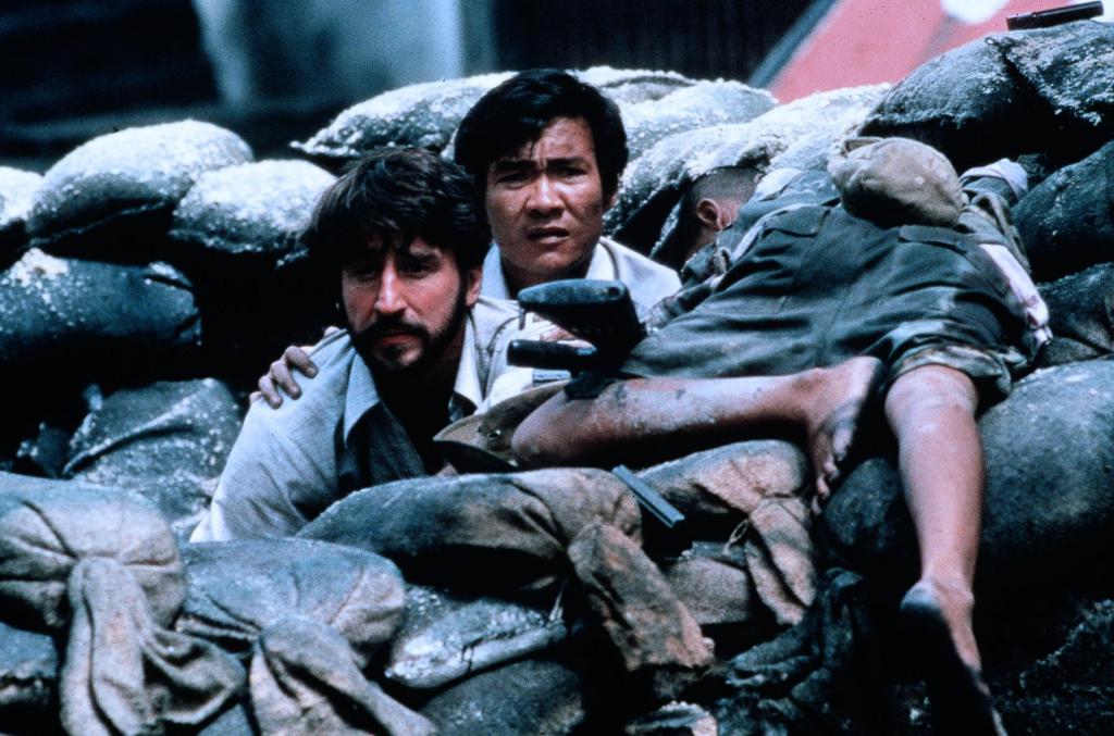 Кадры из Поля смерти (1984)