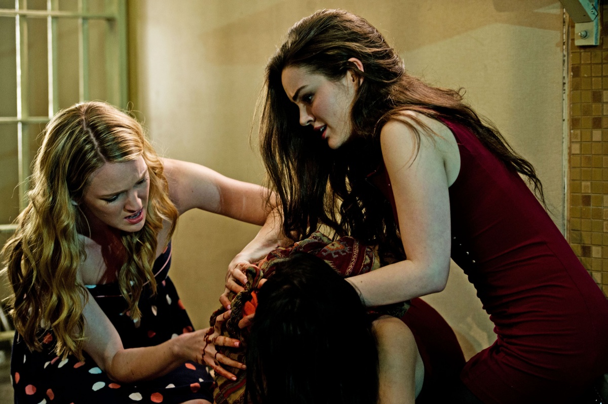 Кадры из Город Юрского периода (2015)