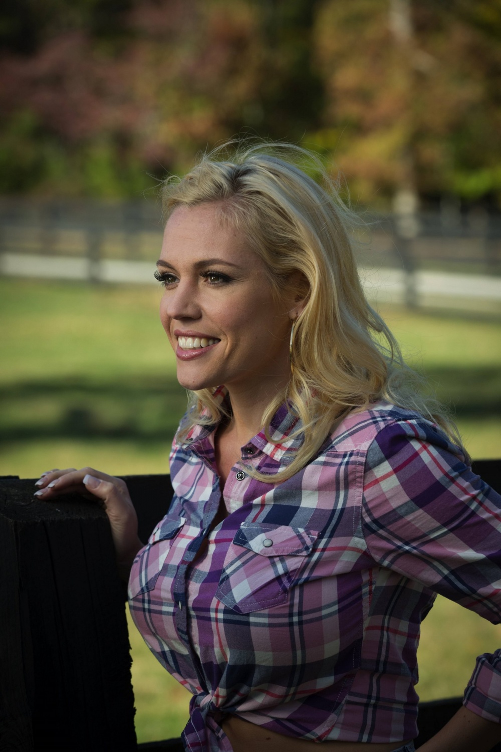 Кадры из Анна Николь (2013)