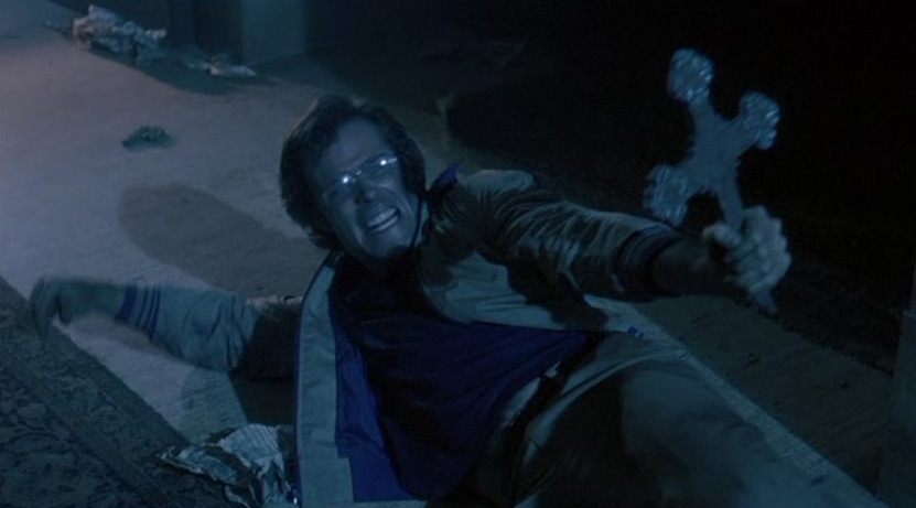 Кадры из Суеверие (1982)