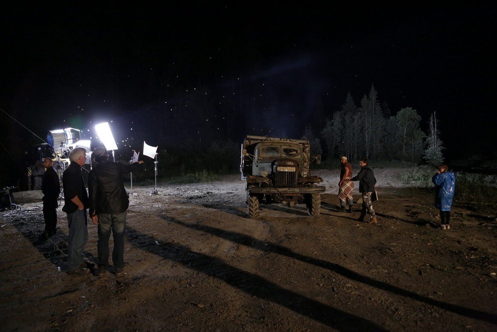 Кадры из Тени незабытых предков (2013)