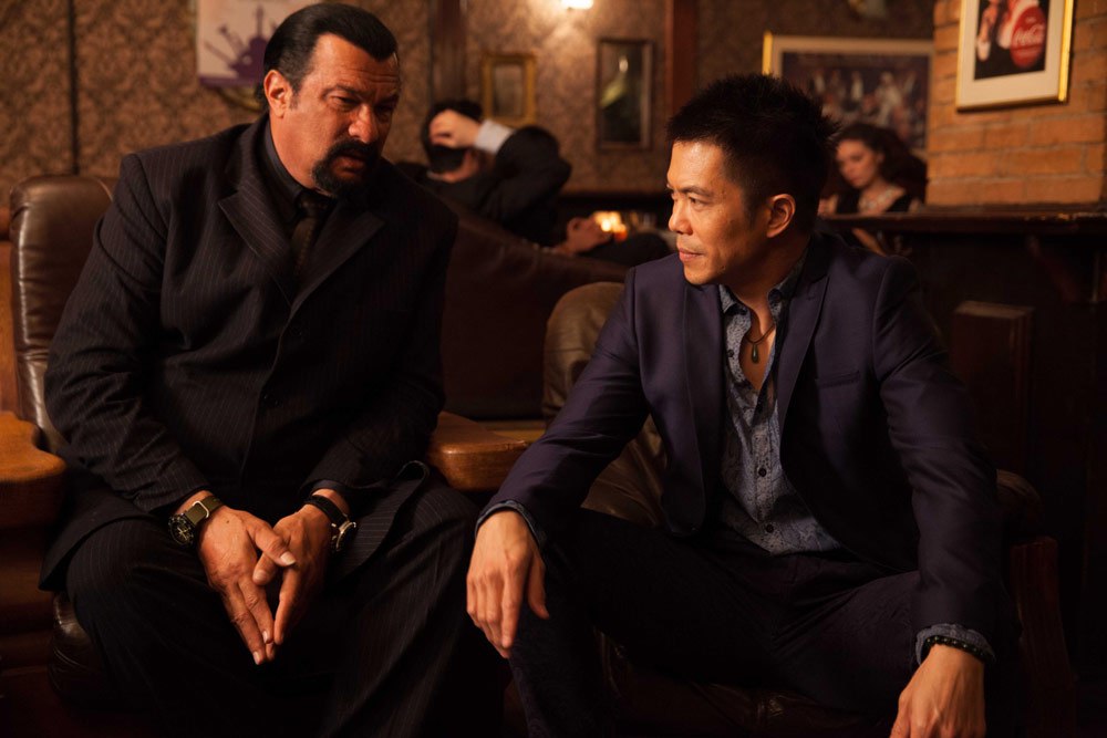 Кадры из Наёмник: Отпущение грехов (2015)