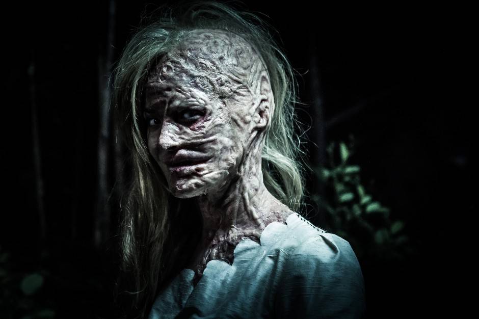 Кадры из Блэкберн (2015)