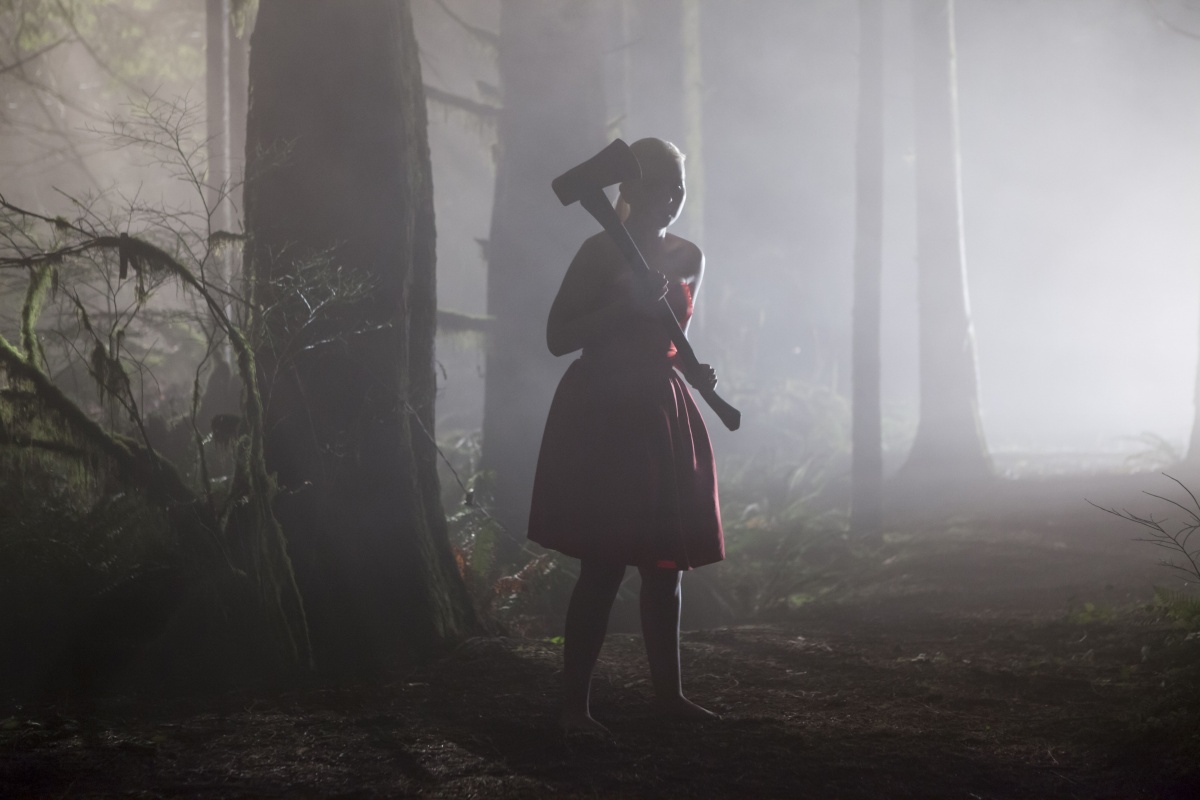 Кадры из Последняя девушка (2015)