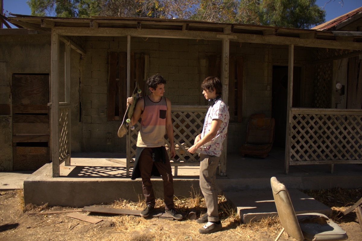 Кадры из Волчье логово (2014)