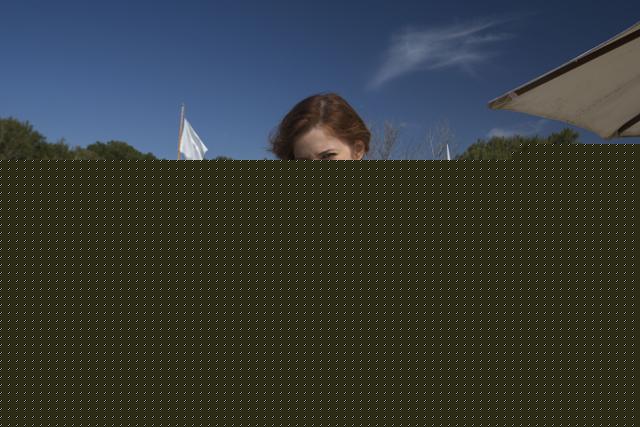 Кадры из Второе происхождение (2015)