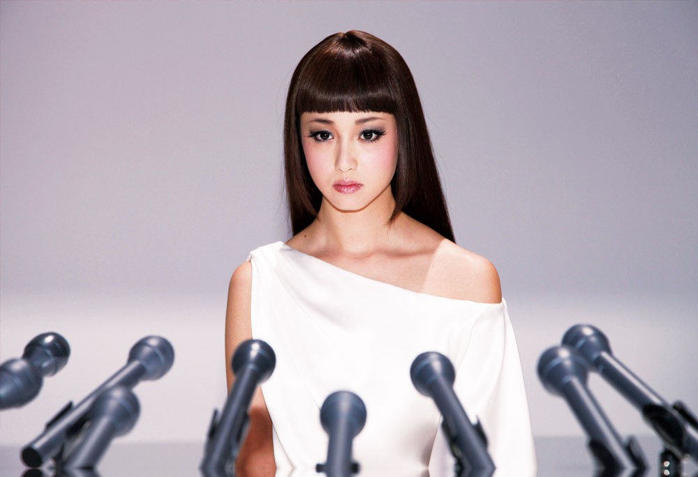 Кадры из Хелтер-скелтер (2012)