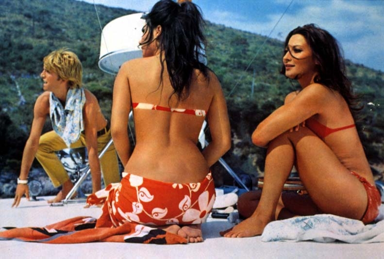 Кадры из Сенсация (1969)