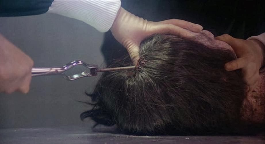 Кадры из Приворожённый (1981)