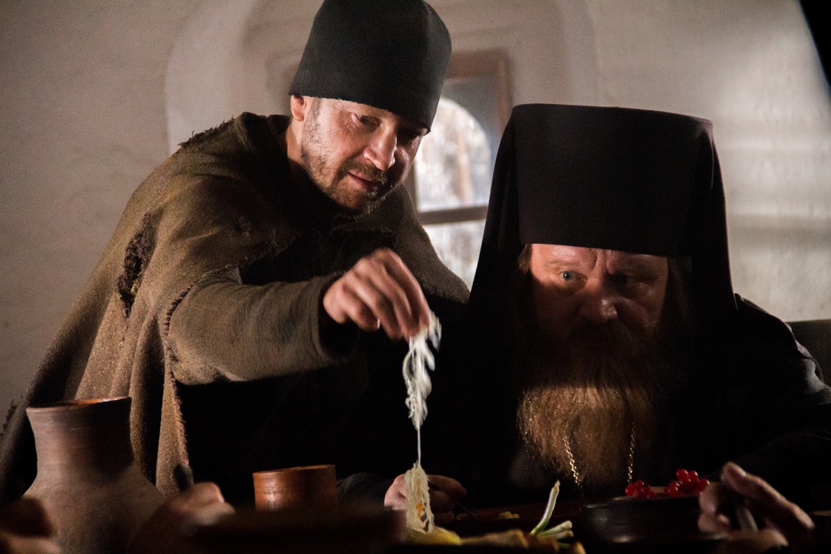 Кадры из Монах и бес (2016)