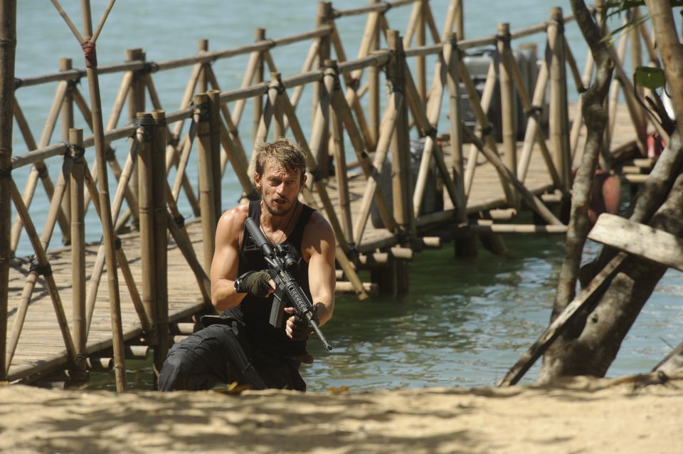 Кадры из Ответный удар (2010)