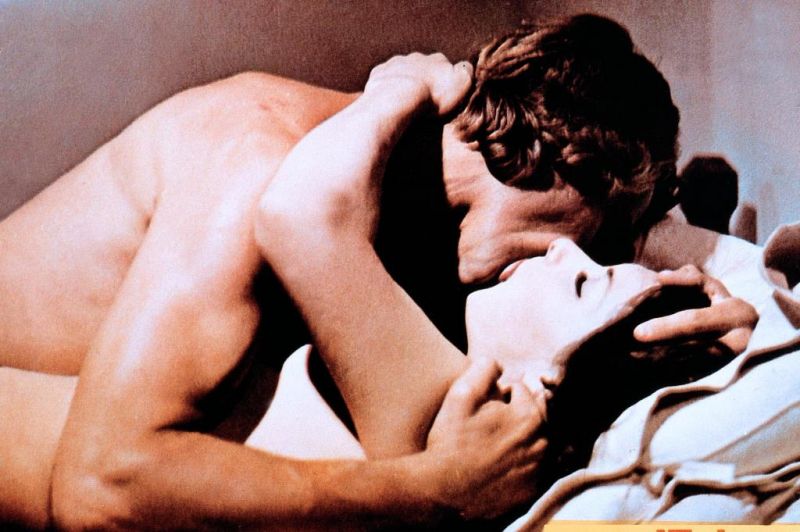 Кадры из Великолепная Антония, поначалу монахиня, а после фурия (1972)