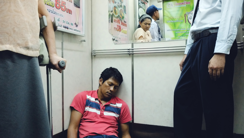 Кадры из Кладбище блеска (2015)